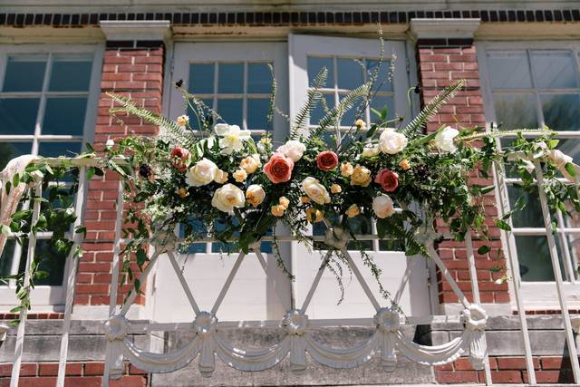 Ceremony Decor