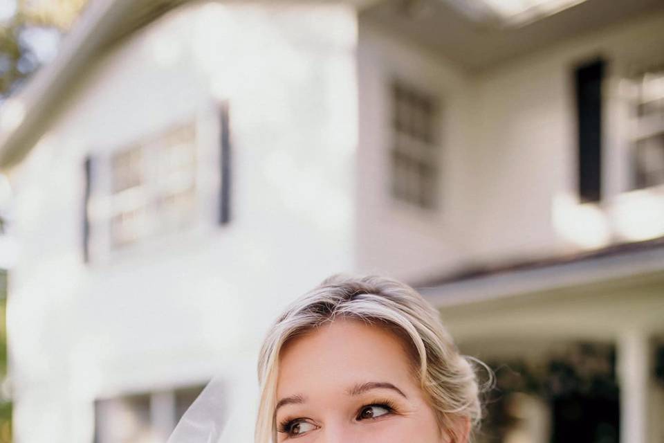 Stunning bride