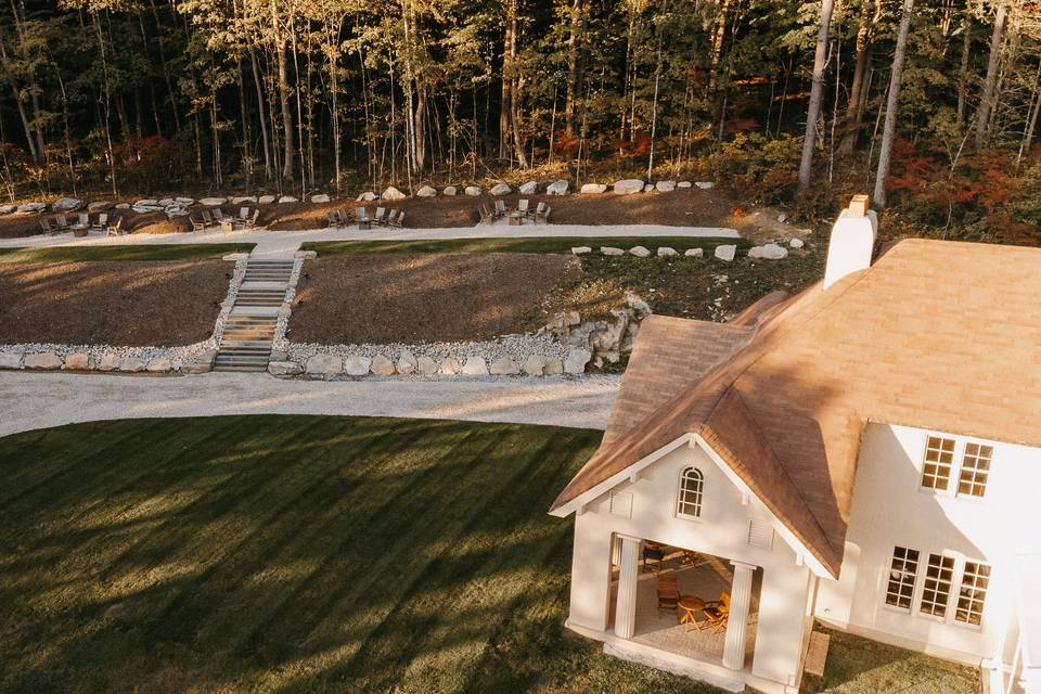 Terrace Lawn facing Overlook