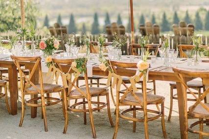 Easel, Gold X  Encore Events Rentals : Encore Events Rentals