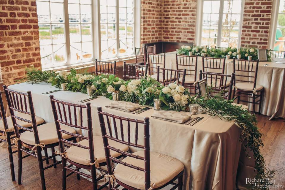 Rustic table setting