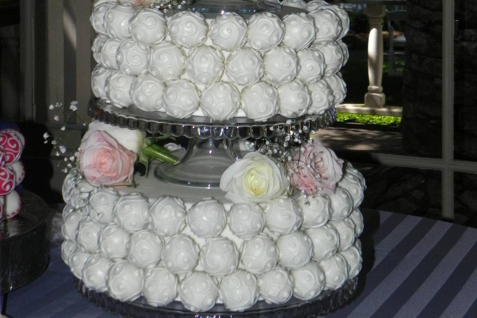 3 Tier Cake Pop cake in Vanilla Dream, Death by Chocolate and Strawberry Creme - at the Governor's Club - Brentwood, TN