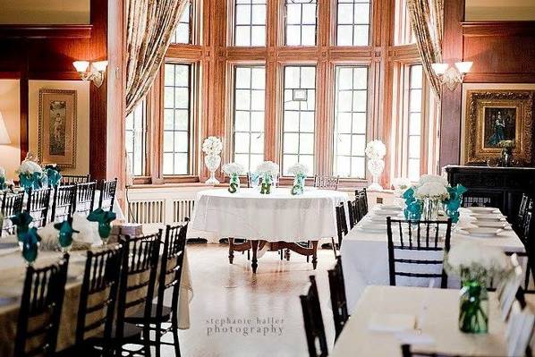 Indoor wedding greception