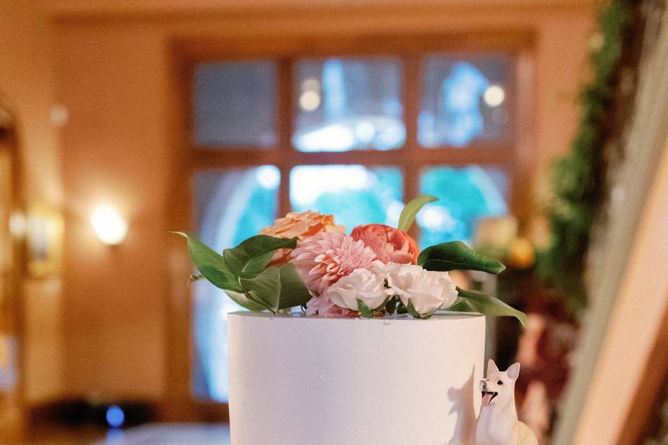 Wedding Cake Florals