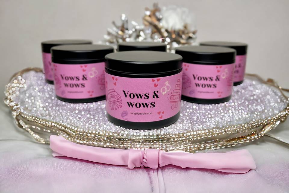 Vows + wows candle tin