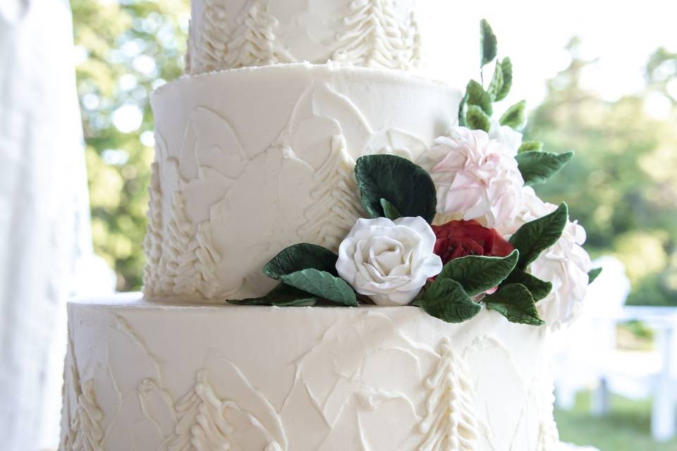 Mountain wedding cake