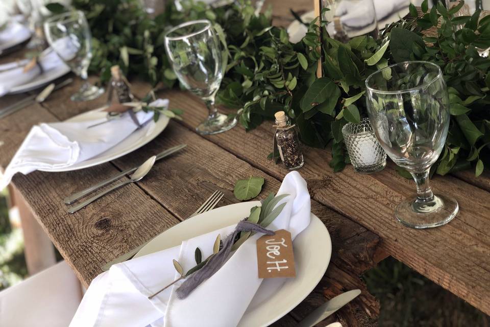 Rustic table setting