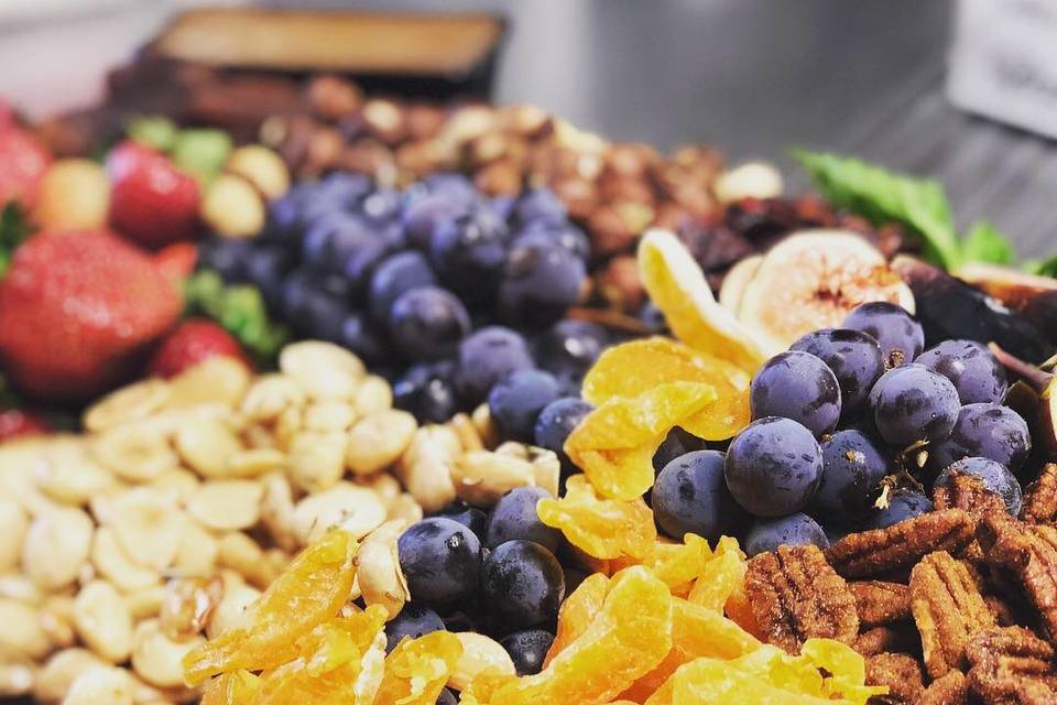 Fruit and nut board