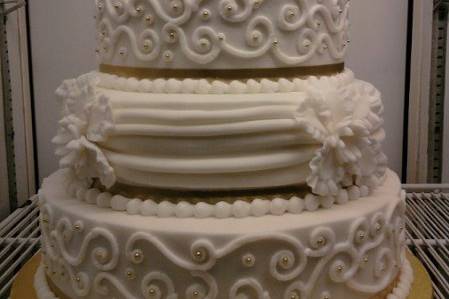 Butter Cream Cake With Fondant Swags