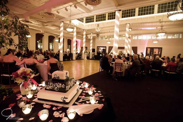 17 Best Maryland Wedding Venues For Moody & Unique Styles