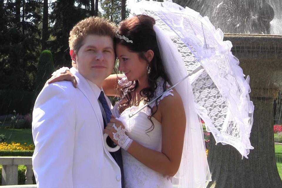 Paul & Oksana were married at The Center of Life Church and also had their reception there.