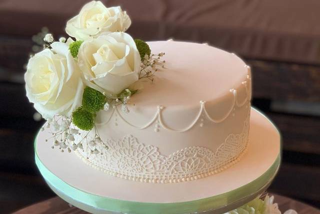 La Zucre Cake Boutique Wedding Cake Orlando FL WeddingWire