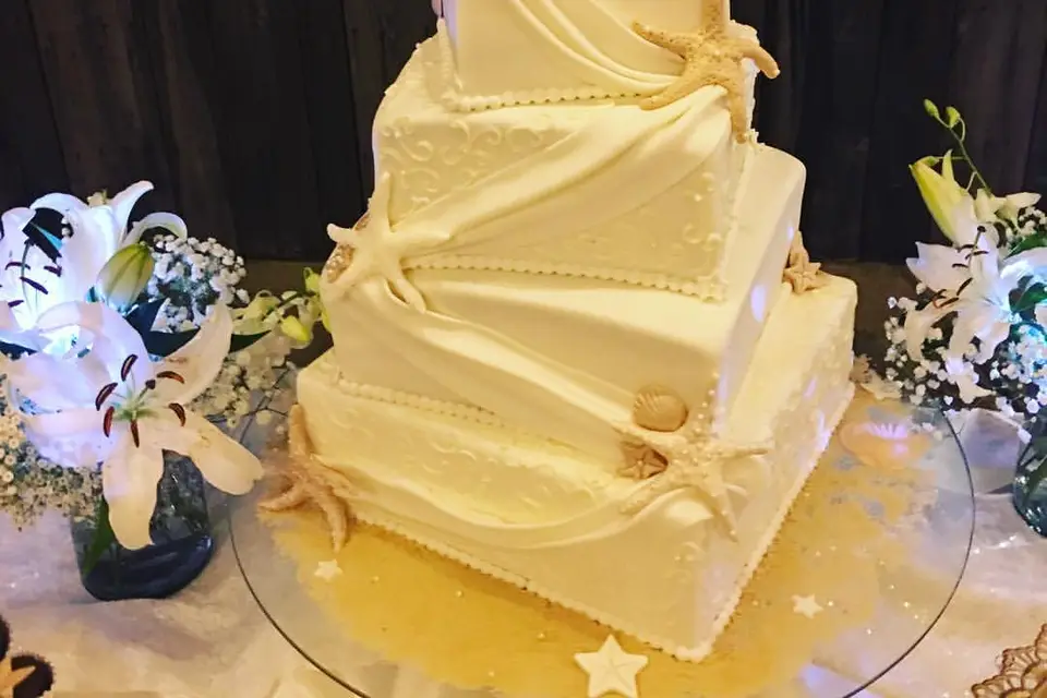 La Zucre Cake Boutique Wedding Cake Orlando FL WeddingWire