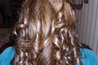 Primp Salon &