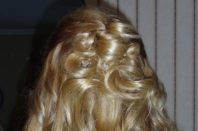Primp Salon &