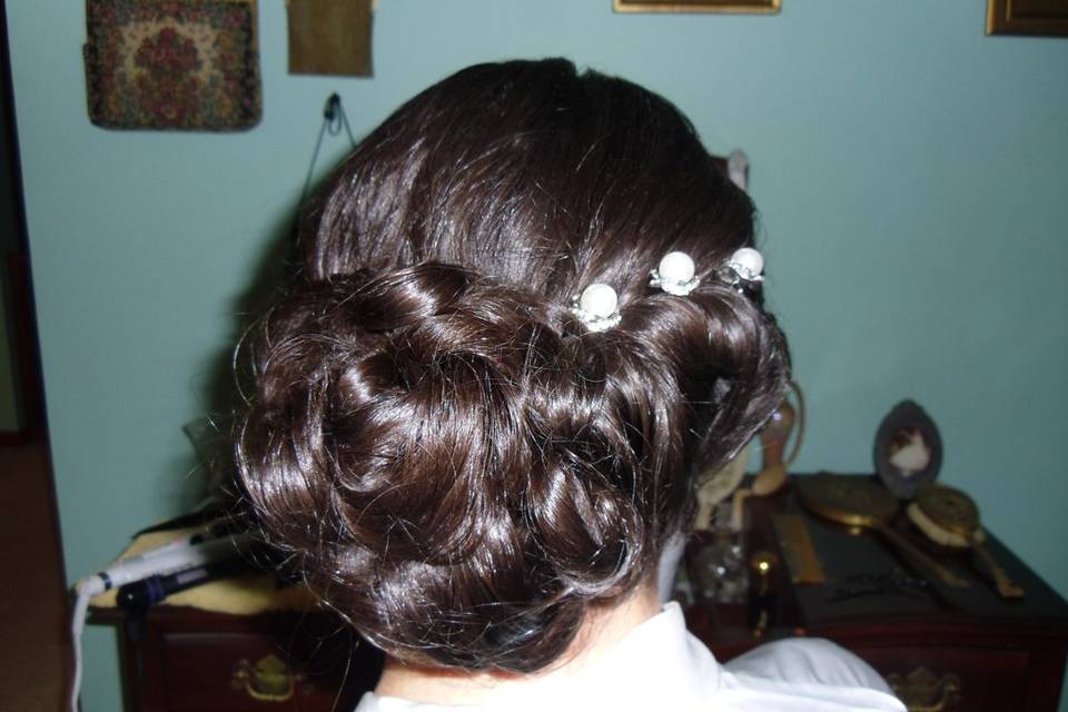Primp Salon &