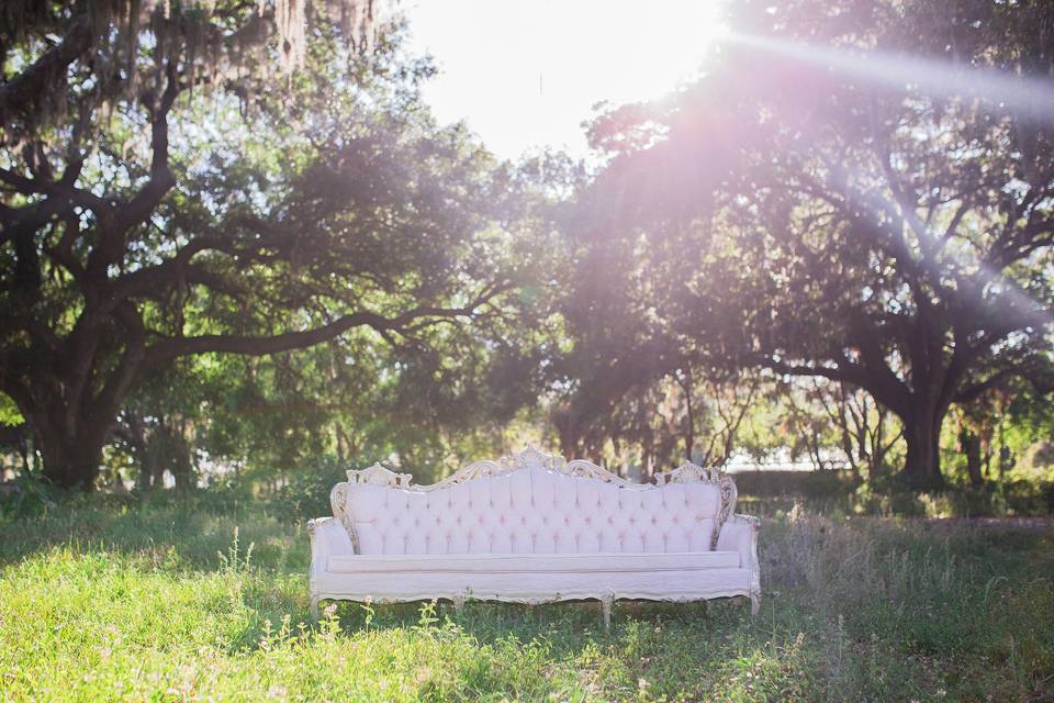 Vintage light pink Victorian sofa