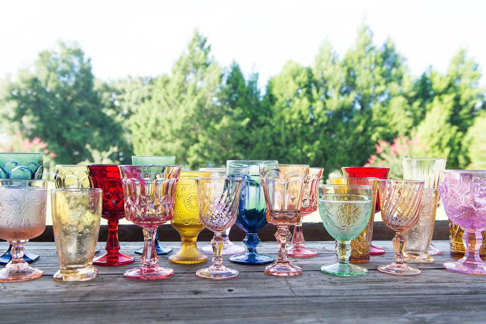 Mixed clear glassware