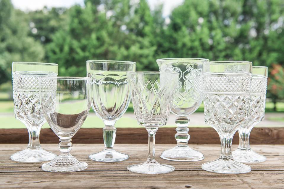 Mixed clear glassware