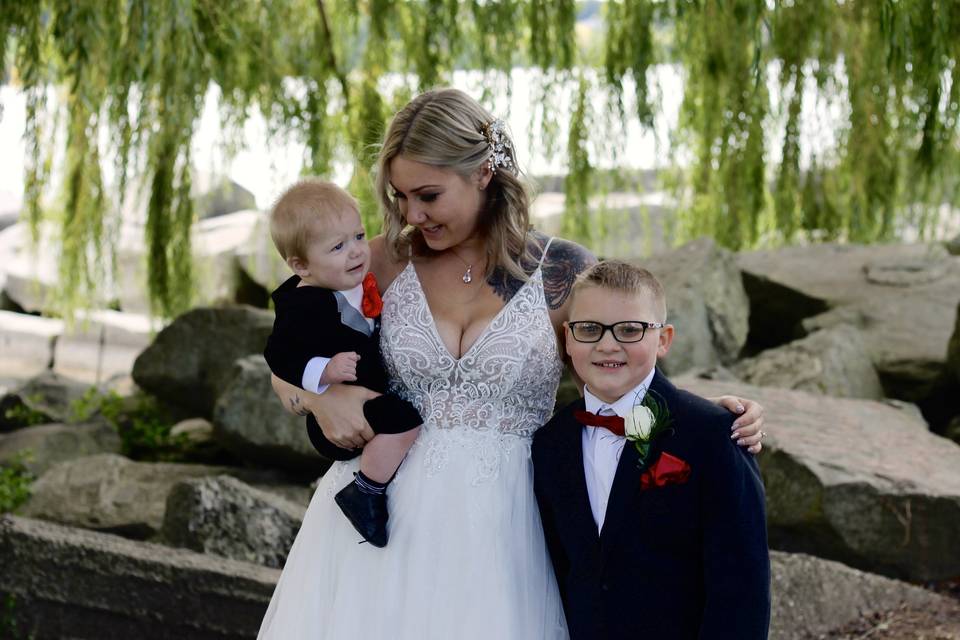 Bride & her children