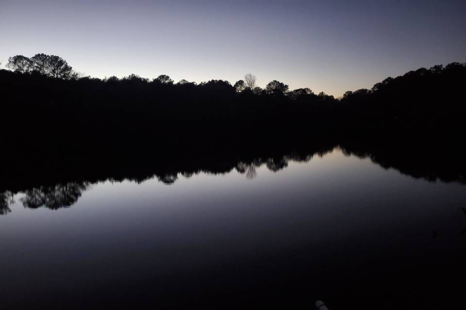 Lake View at night