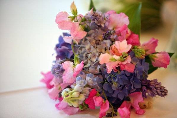 Pink sweet pea, hydrangea, scabiosa, lavender