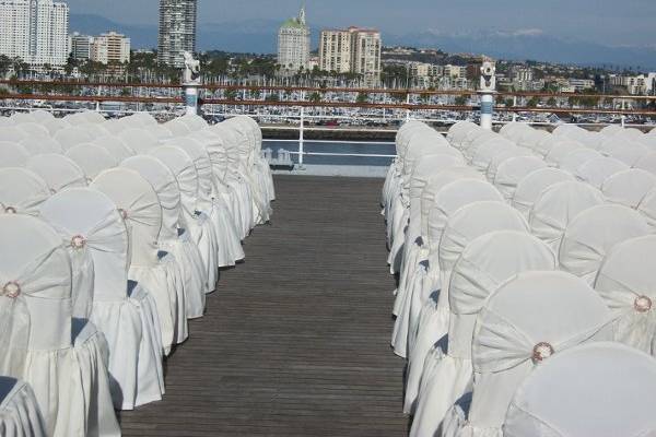 CHIAVARI CHAIRS by PJ's