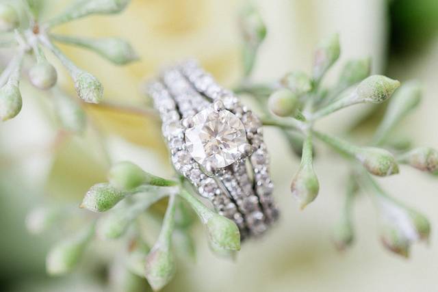 Wedding ring - Capture Me Studio