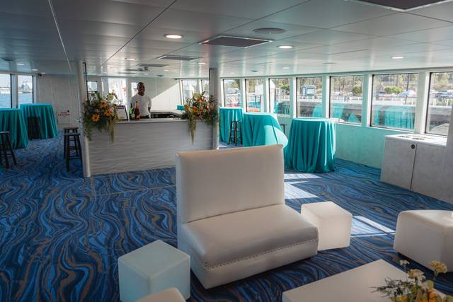 El Escudo Main Deck