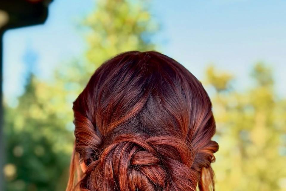Red texture bun