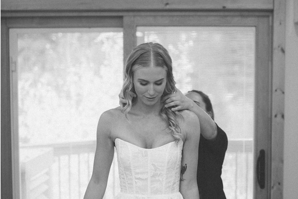Fixing the bride