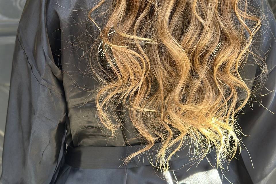 Half up pony