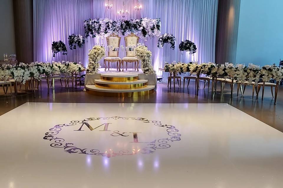 Pink & Purple head table