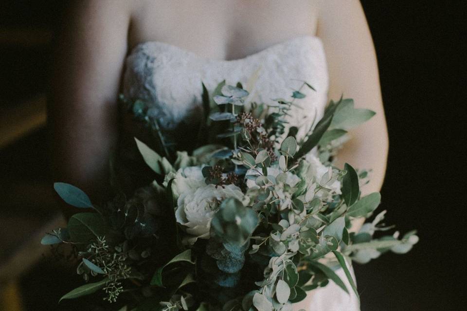 The bride with bouquet