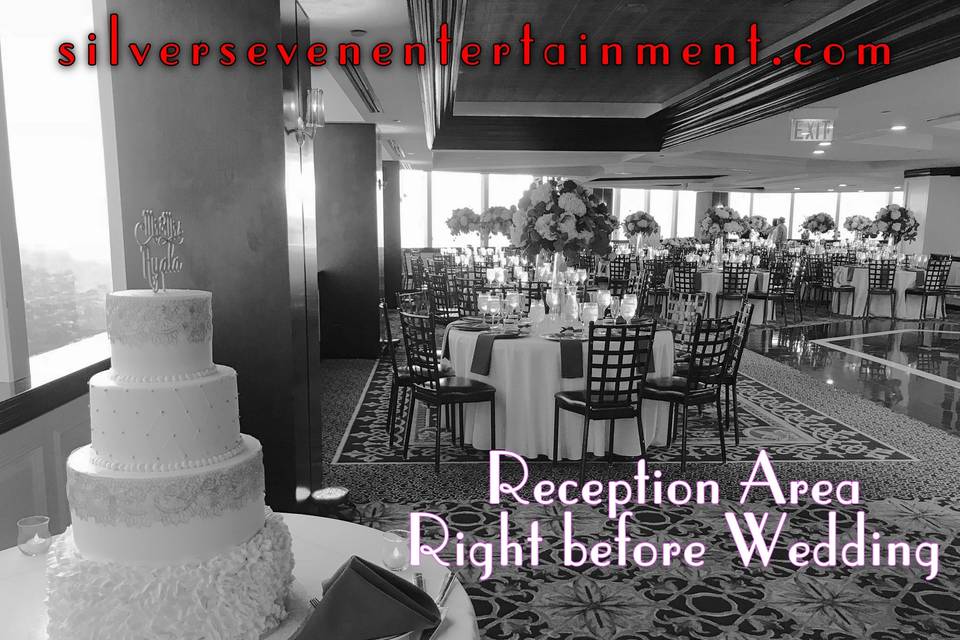 15. Cake & Reception area