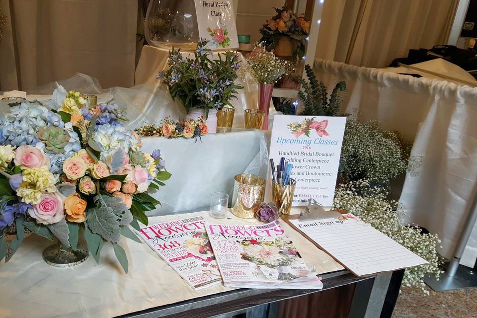 Sequoia Floral participates in the Sonoma County Wedding Expo. We love meeting new brides!
