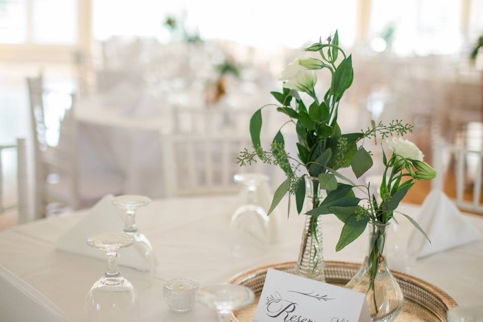 Floral centerpiece