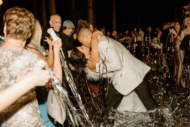Modern minnesota wedding day