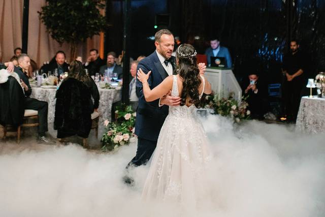 First dance fog