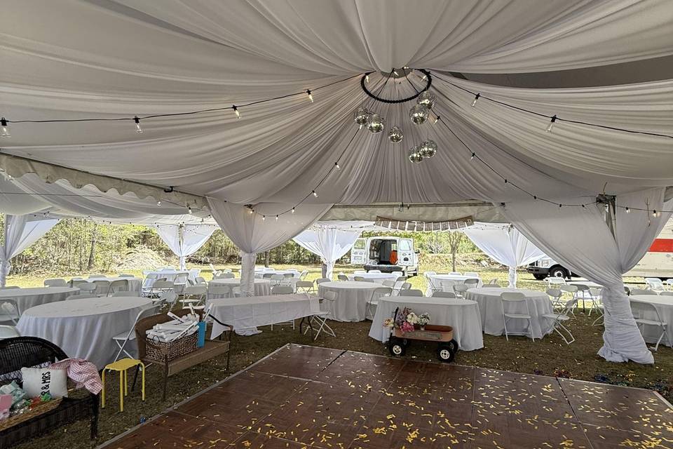 Wedding tent with Dance floor