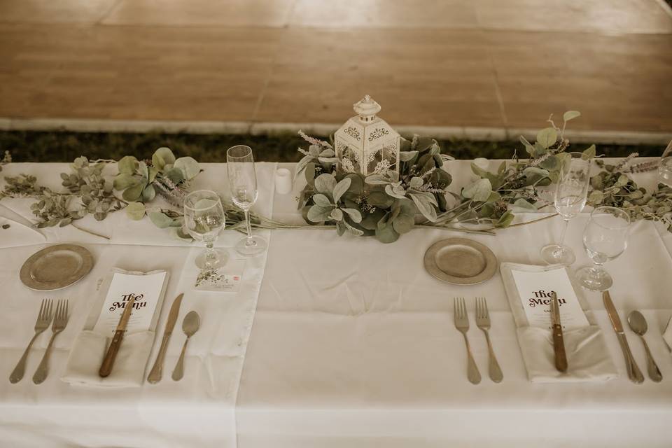 Table Set-up