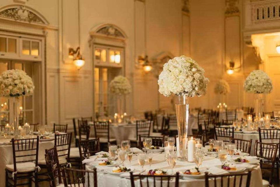 Gorgeous table centerpieces
