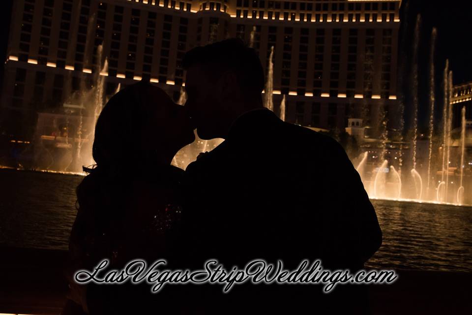 Las Vegas Wedding at fountains