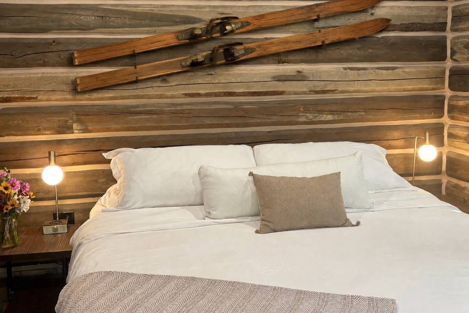Cabin King Bed