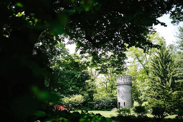 The Duke Sculpture Garden at the Dixon Mansion