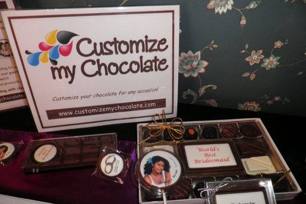 Customize my Chocolate What a great gift!