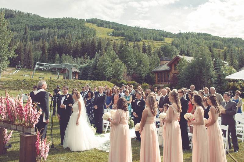 Mountainside Ceremony Lawn