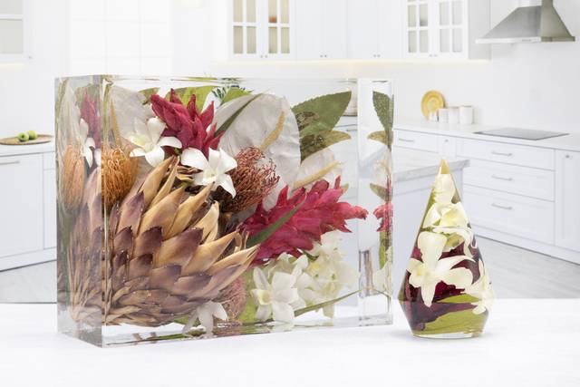 8x10 Resin Block, Ring Holder