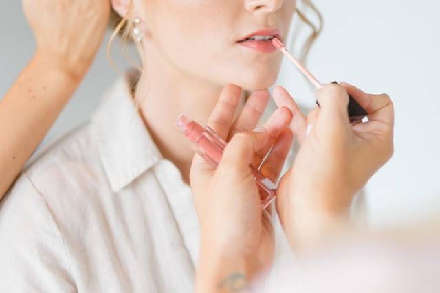 Natural makeup