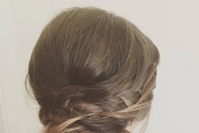 Tidy hair